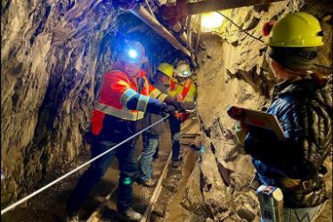 Mining class photo in a mine